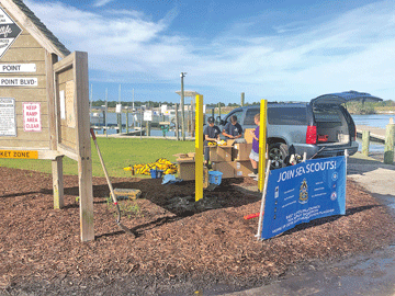 Scouts offer lifejackets as loaners